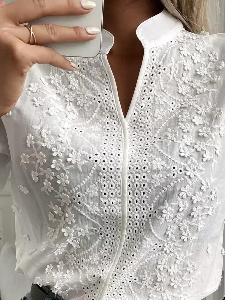 子晴 | 優雅刺繡設計女性襯衫